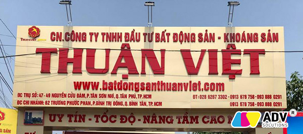 Làm bảng hiệu công ty bất động sản bằng alu